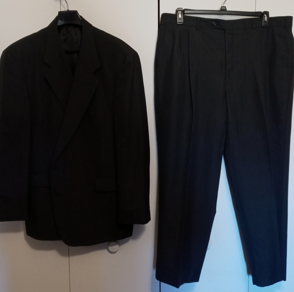 S&K Famous Brands Kilburne and Finch 2pc. suit - Picture 3 of 8